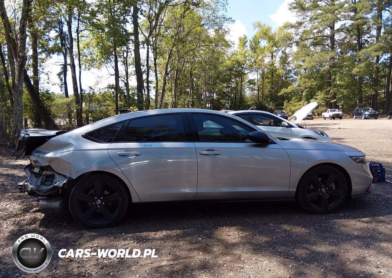 2023 Honda Accord Hybrid Sport-L VIN:1HGCY2F72PA052127 - 13