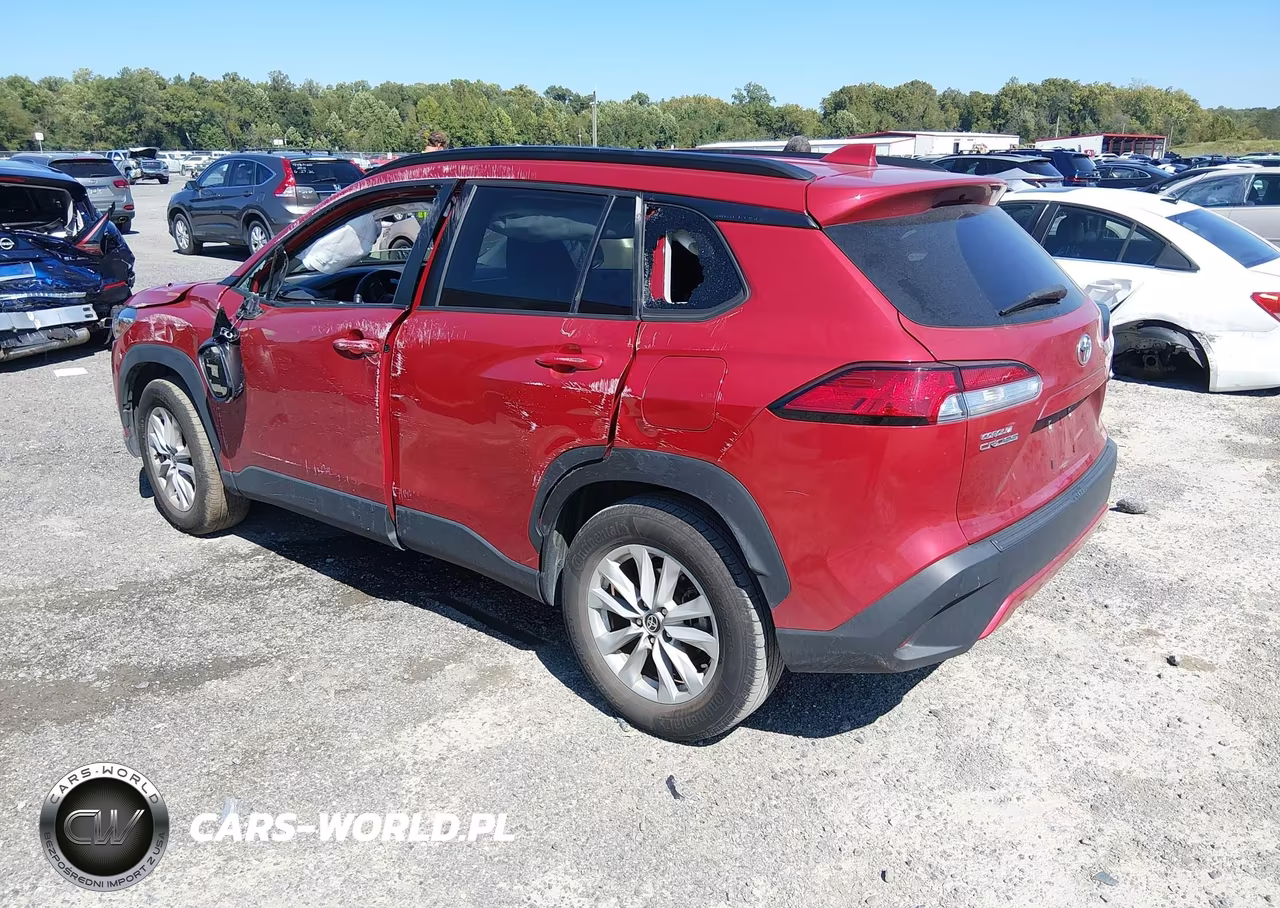 2022 Toyota Corolla Cross Le VIN:7MUCAABG0NV002075 - 3