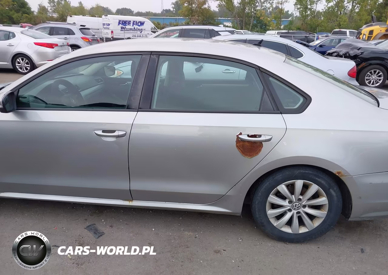 2013 Volkswagen Passat 2.5L S VIN:1VWAP7A38DC062703 - 14
