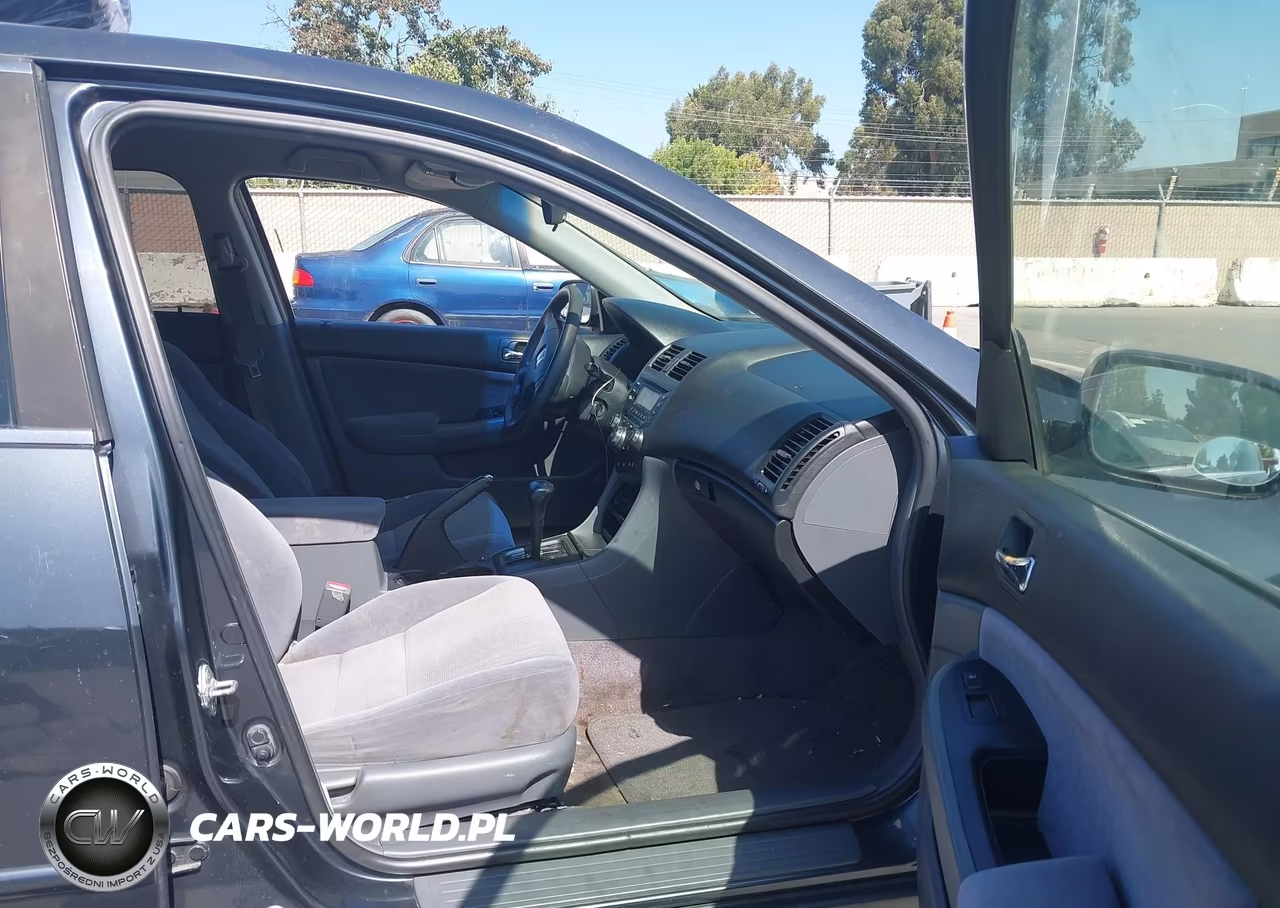 2003 Honda Accord 2.4 Lx VIN:JHMCM56303C076240 - 5