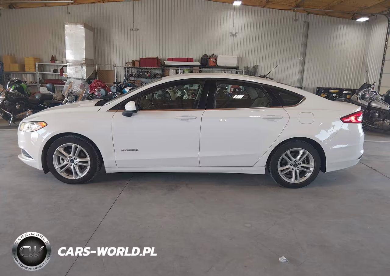 2018 Ford Fusion Hybrid S VIN:3FA6P0UU5JR141785 - 15