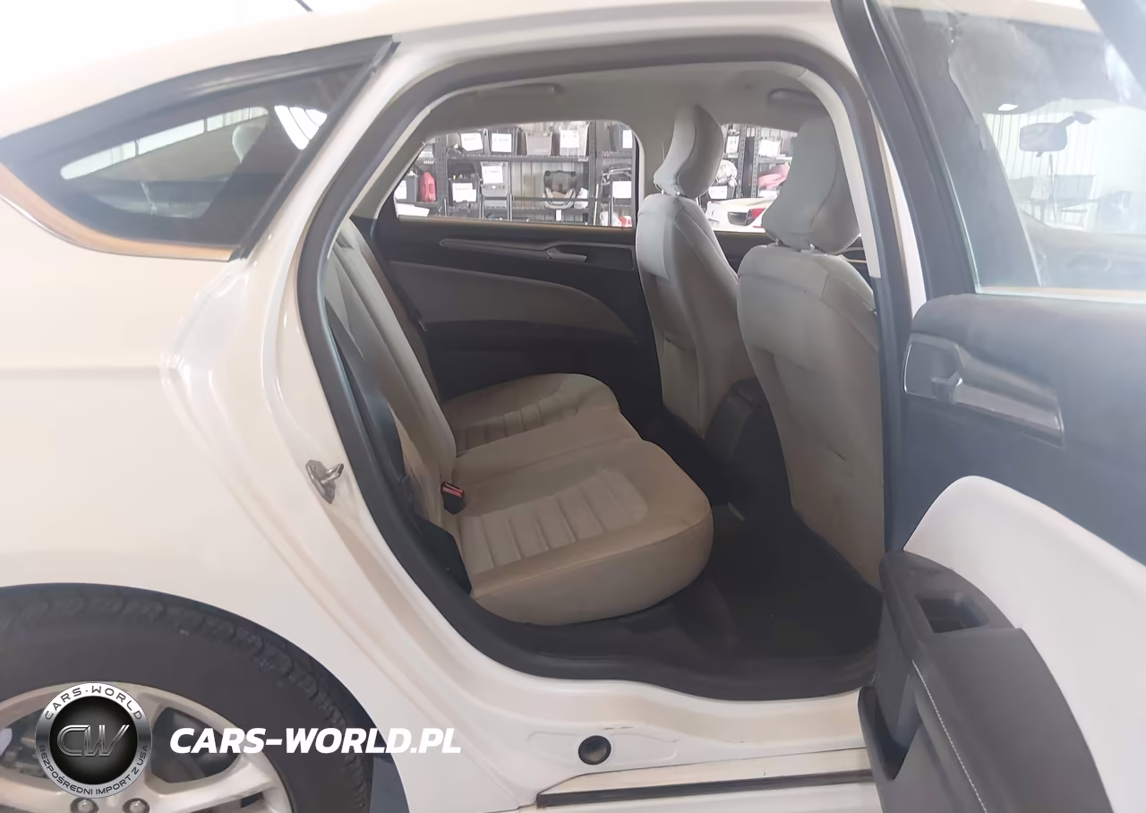 2018 Ford Fusion Hybrid S VIN:3FA6P0UU5JR141785 - 8