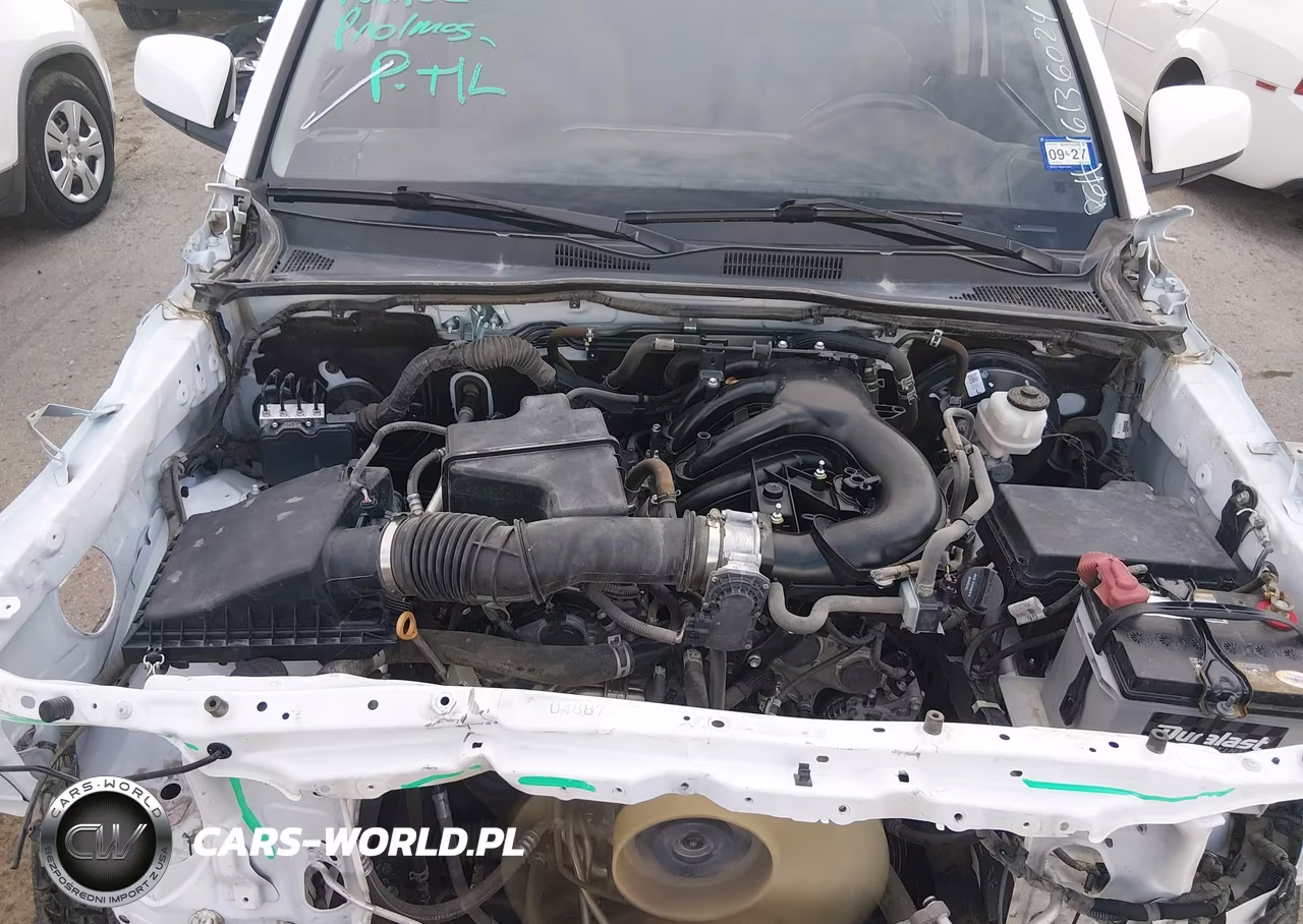 2022 Toyota Tacoma Sr5 V6 VIN:3TMAZ5CNXNM195642 - 10