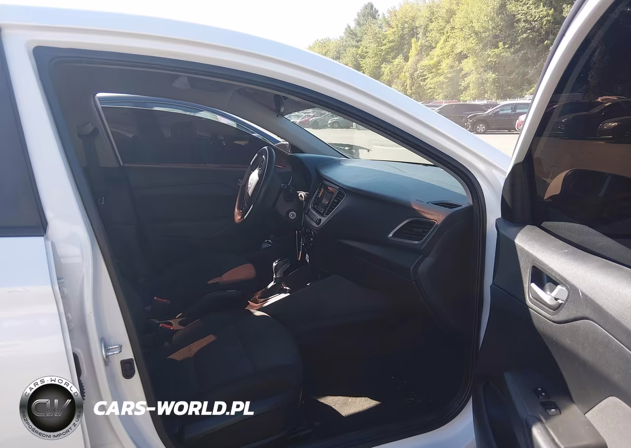2019 Hyundai Accent Se VIN:3KPC24A30KE066954 - 5