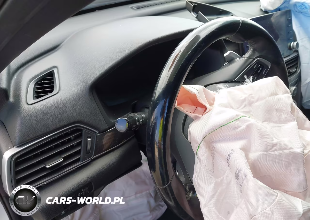2019 Honda Accord Sport VIN:1HGCV1F3XKA112048 - 15