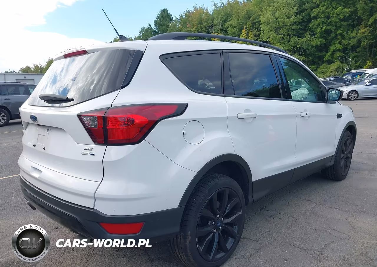 2019 Ford Escape Se VIN:1FMCU9GD9KUB91763 - 4