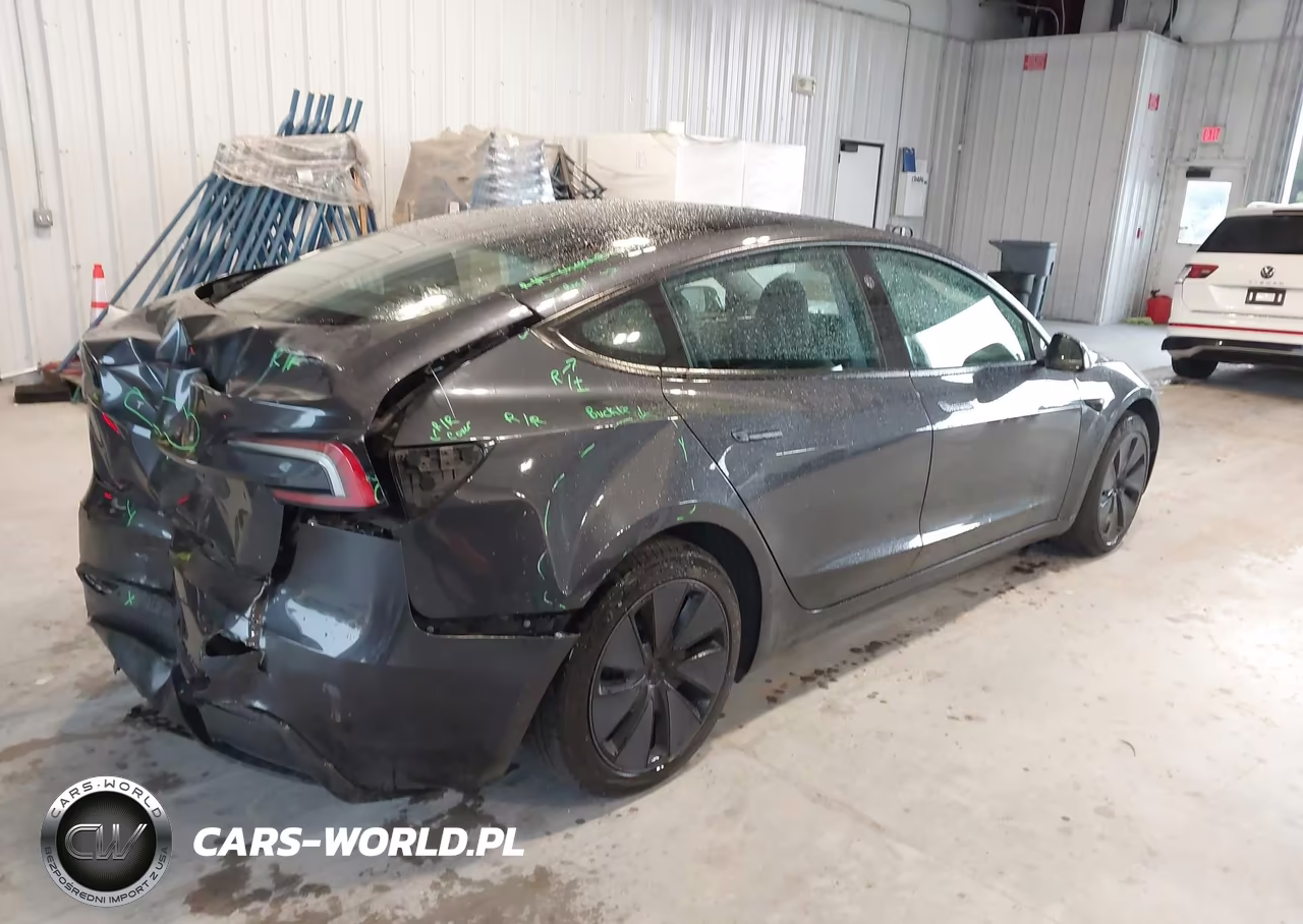 2025 Tesla Model 3 Long Range Rear-Wheel Drive-Standard Rear-Wheel Drive VIN:5YJ3E1EA7SF007537 - 4