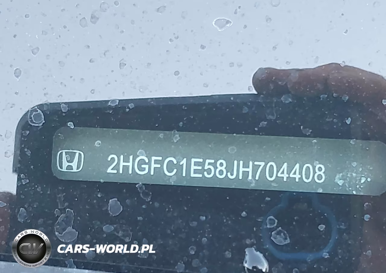 2018 Honda Civic Si VIN:2HGFC1E58JH704408 - 9