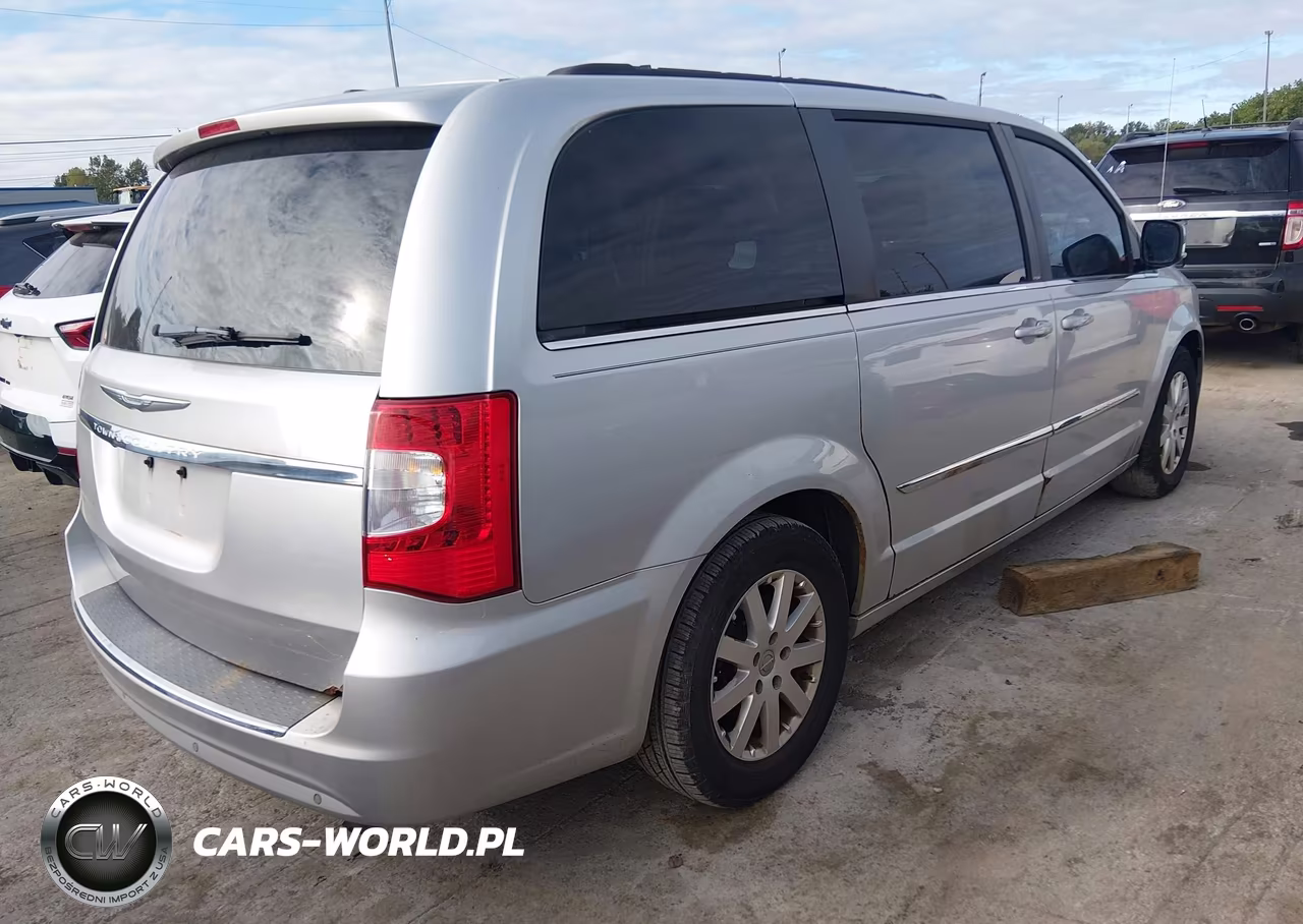2012 Chrysler Town & Country Touring-L VIN:2C4RC1CG1CR124902 - 4