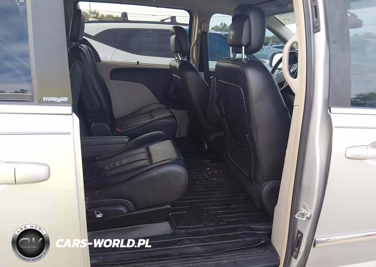 2012 Chrysler Town & Country Touring-L VIN:2C4RC1CG1CR124902 - 8