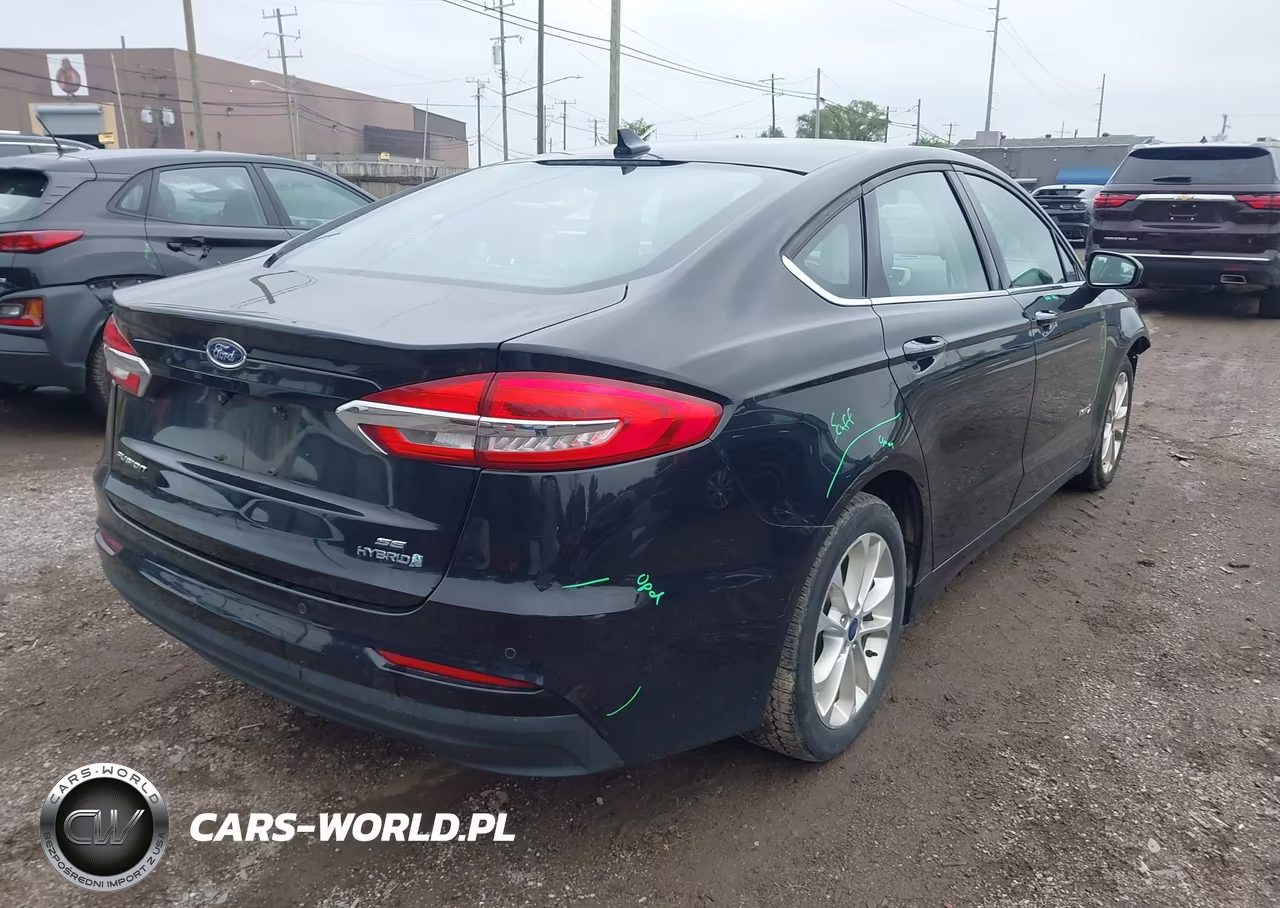 2019 Ford Fusion Hybrid Se VIN:3FA6P0LU9KR166935 - 4