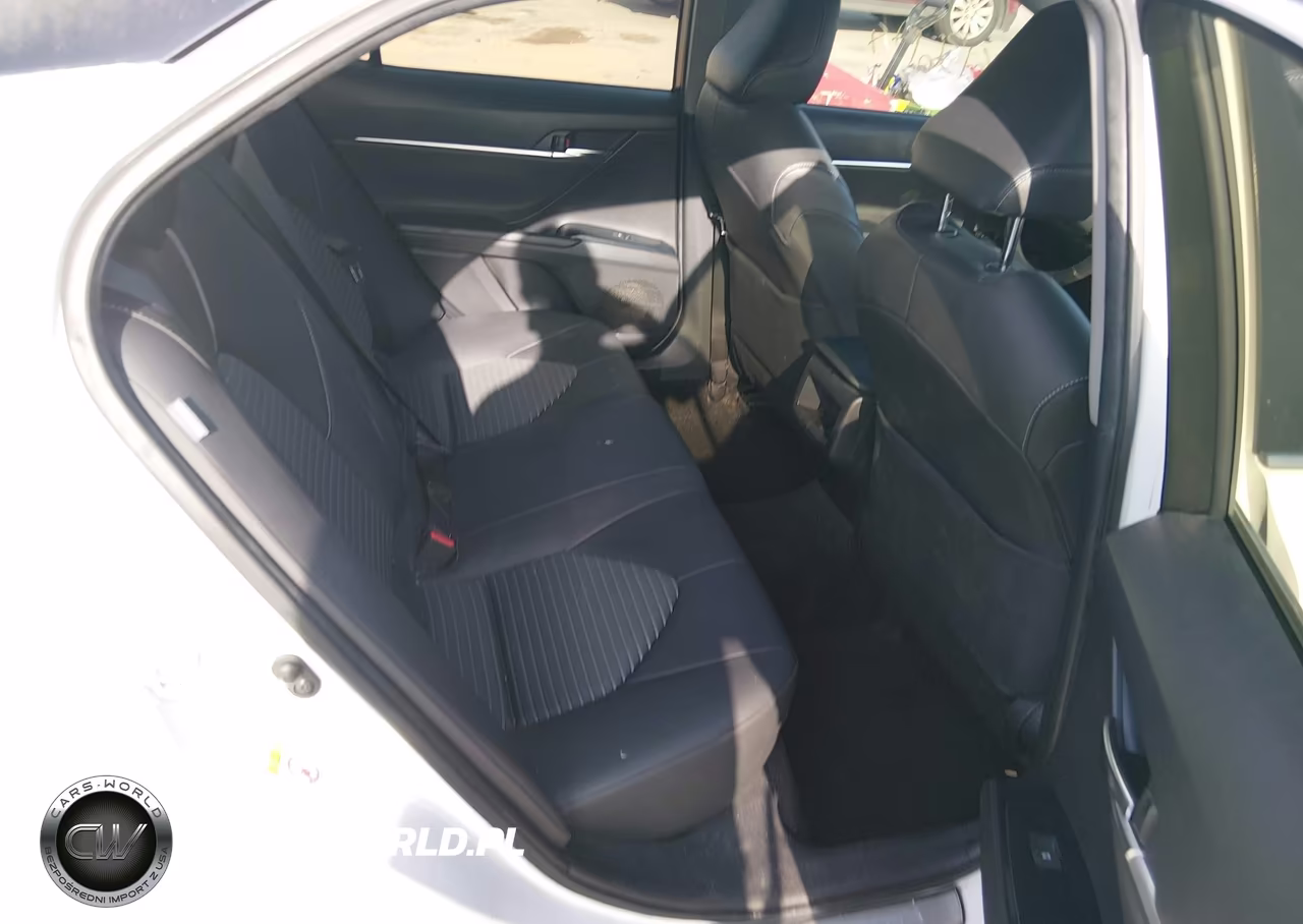 2018 Toyota Camry Se VIN:JTNB11HK7J3020968 - 8