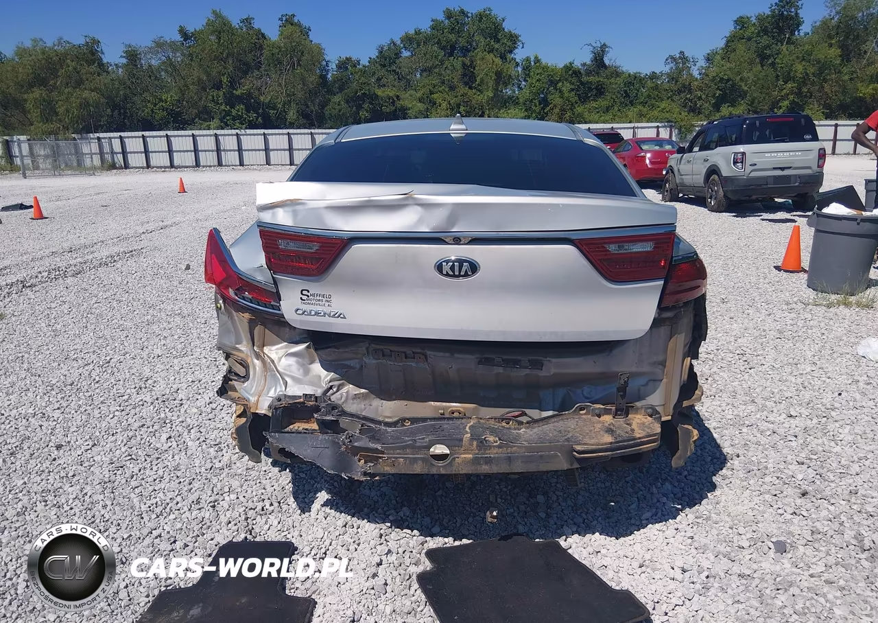 2017 Kia Cadenza Premium VIN:KNALB4J17H5049164 - 16