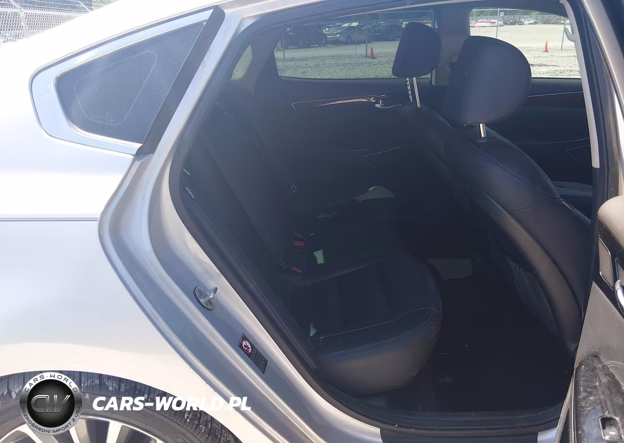2017 Kia Cadenza Premium VIN:KNALB4J17H5049164 - 8