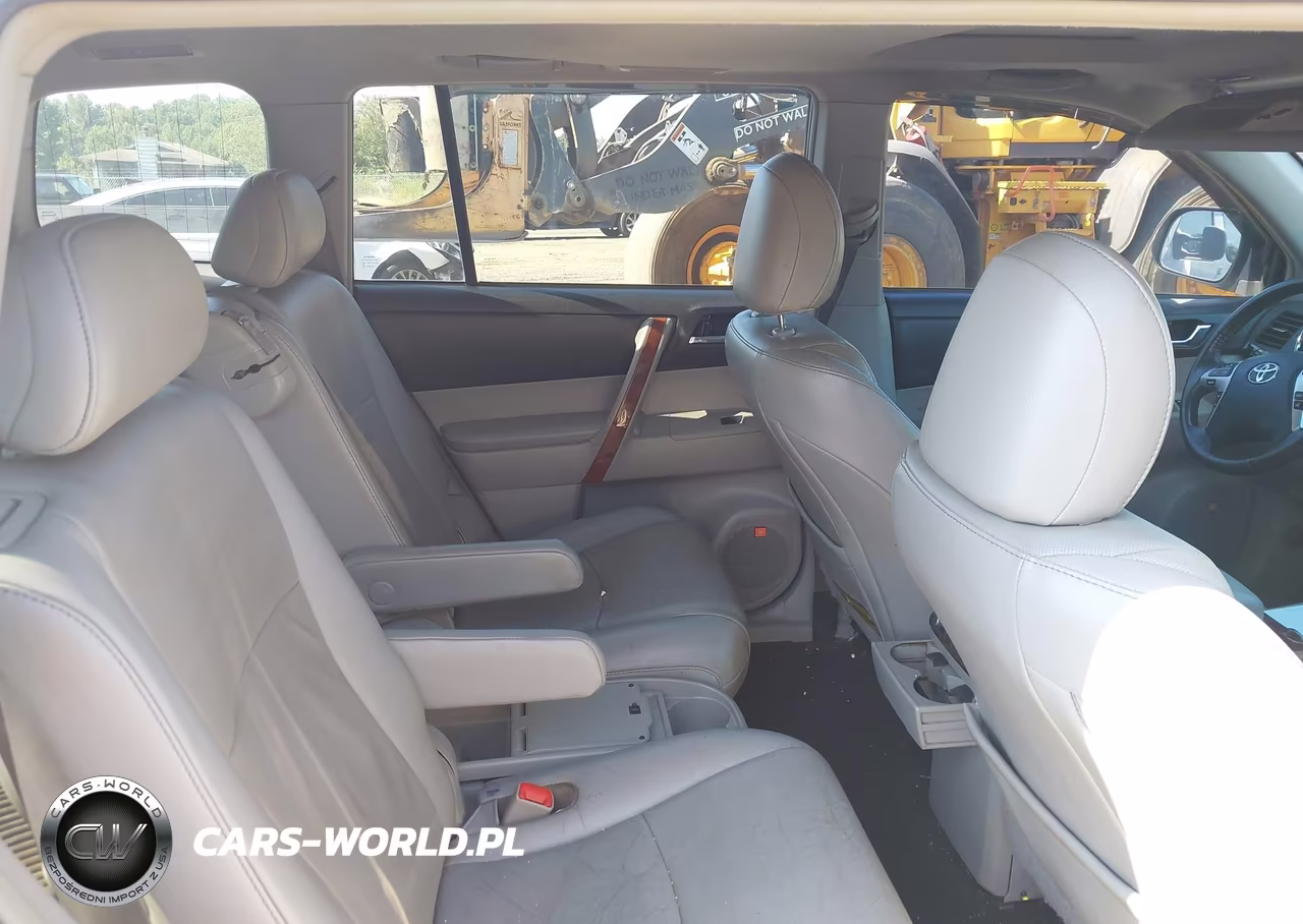 2011 Toyota Highlander Limited V6 VIN:5TDDK3EH5BS071870 - 8