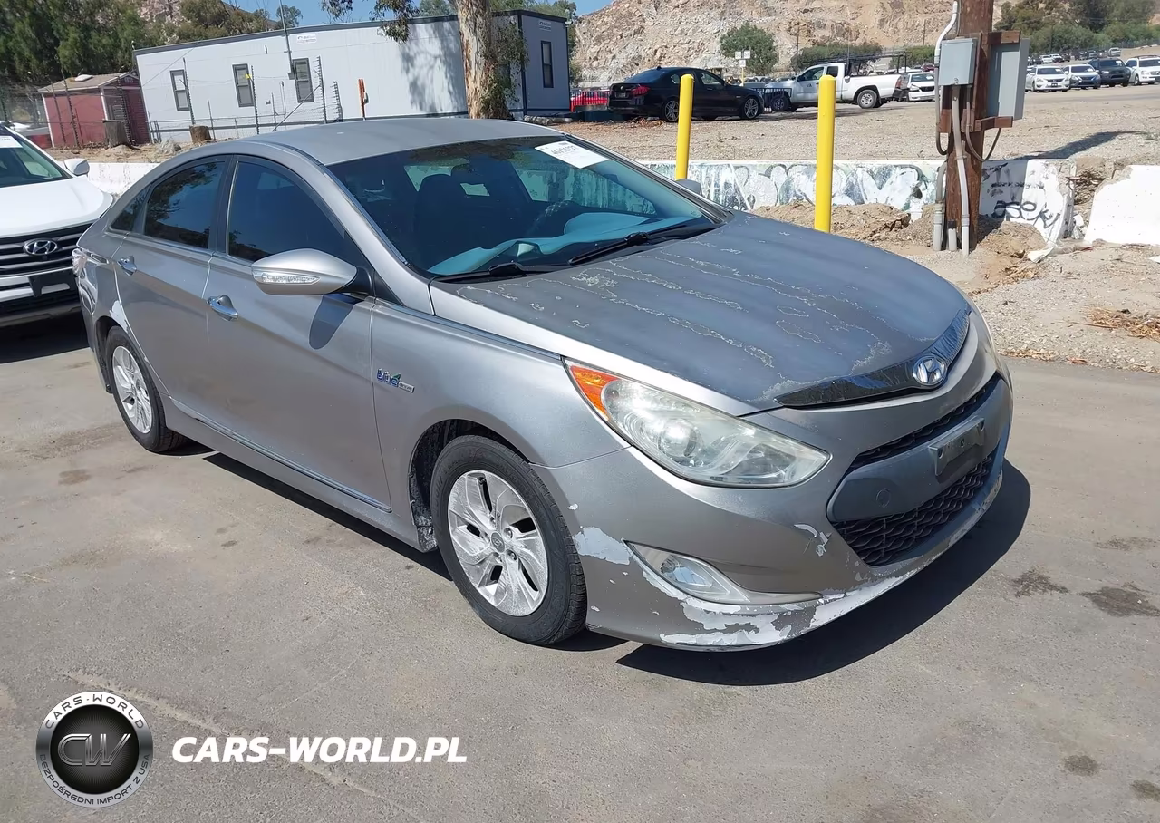 2013 Hyundai Sonata Hybrid – zdjęcie 1 z 11