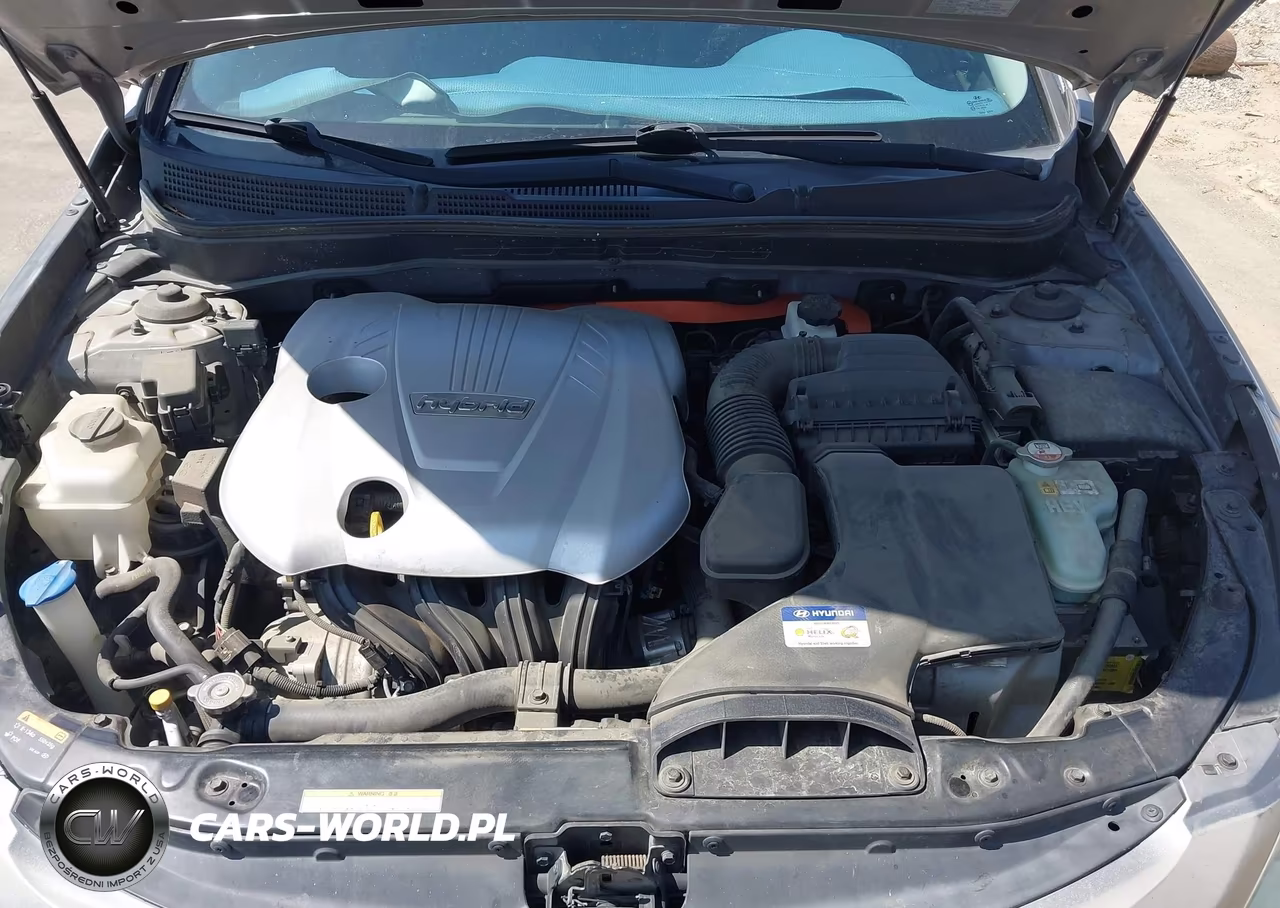 2013 Hyundai Sonata Hybrid VIN:KMHEC4A48DA064725 - 10