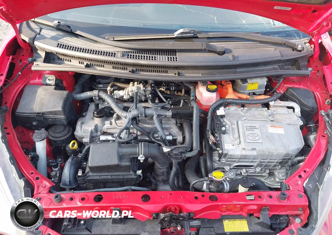 2013 Toyota Prius C Two VIN:JTDKDTB31D1540866 - 10