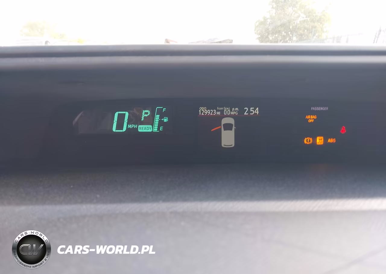 2013 Toyota Prius C Two VIN:JTDKDTB31D1540866 - 7