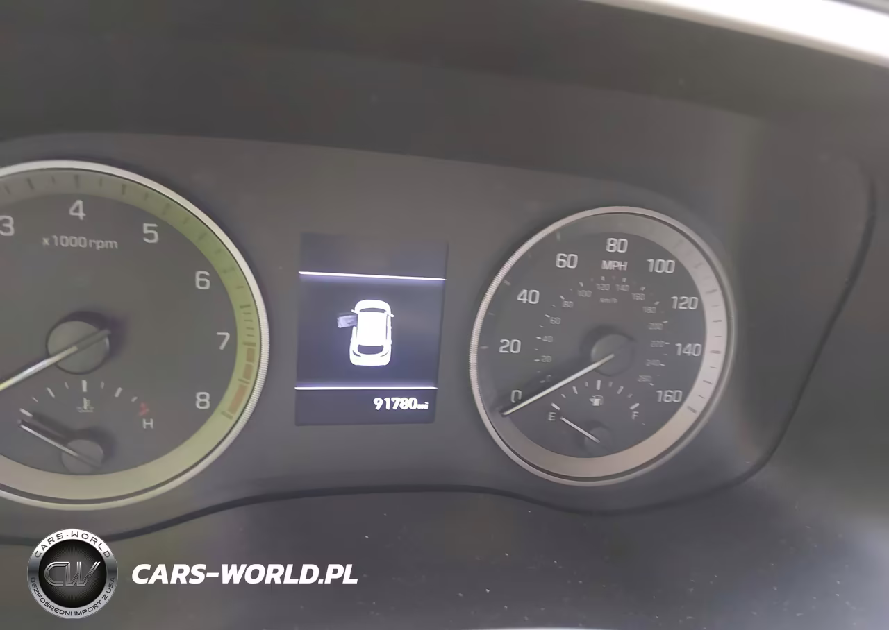 2020 Hyundai Tucson Sport VIN:KM8J33AL3LU109700 - 7