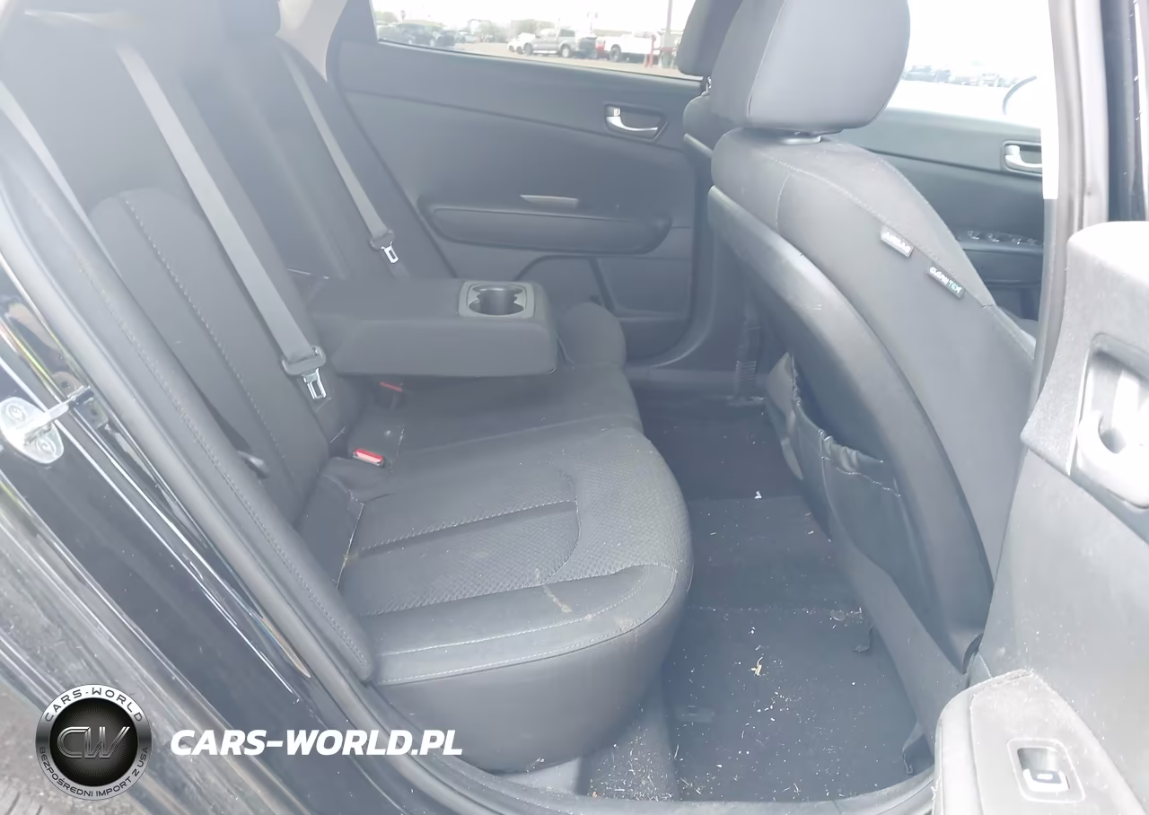 2016 Kia Optima Lx VIN:5XXGT4L35GG091701 - 8