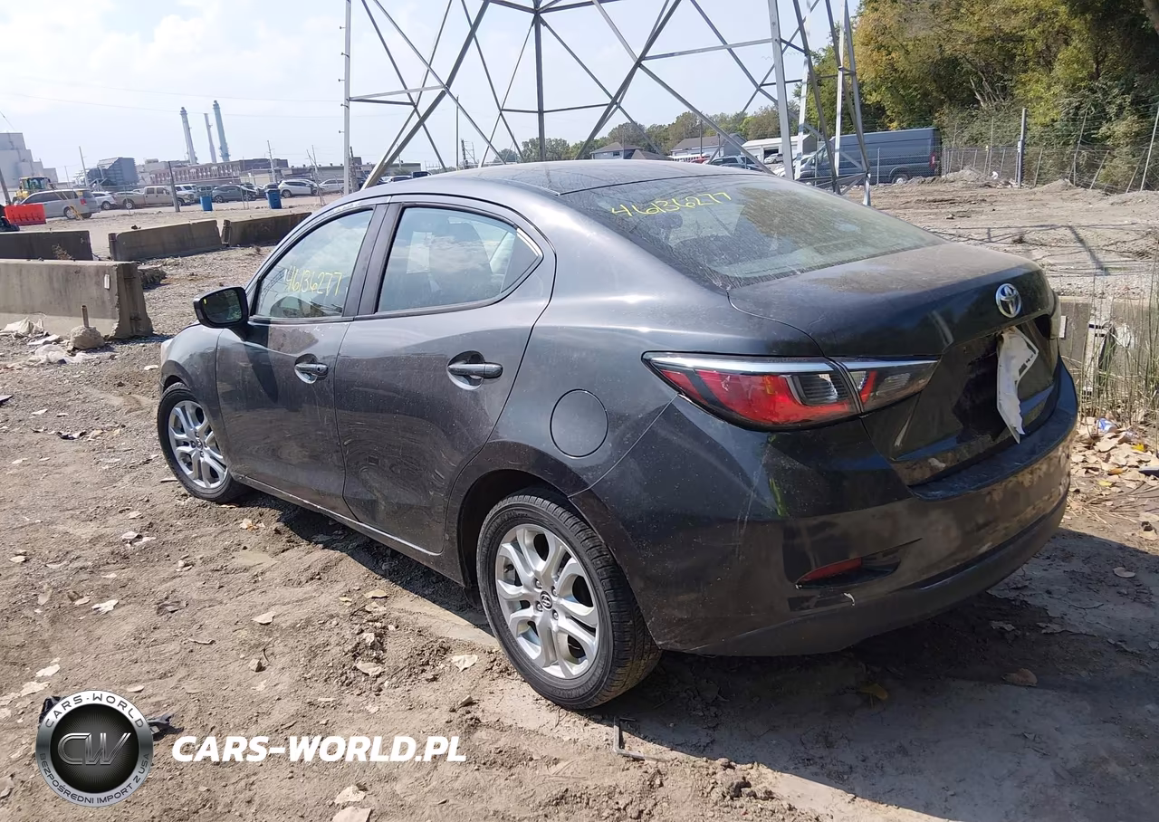 2017 Toyota Yaris Ia VIN:3MYDLBYV2HY149470 - 3