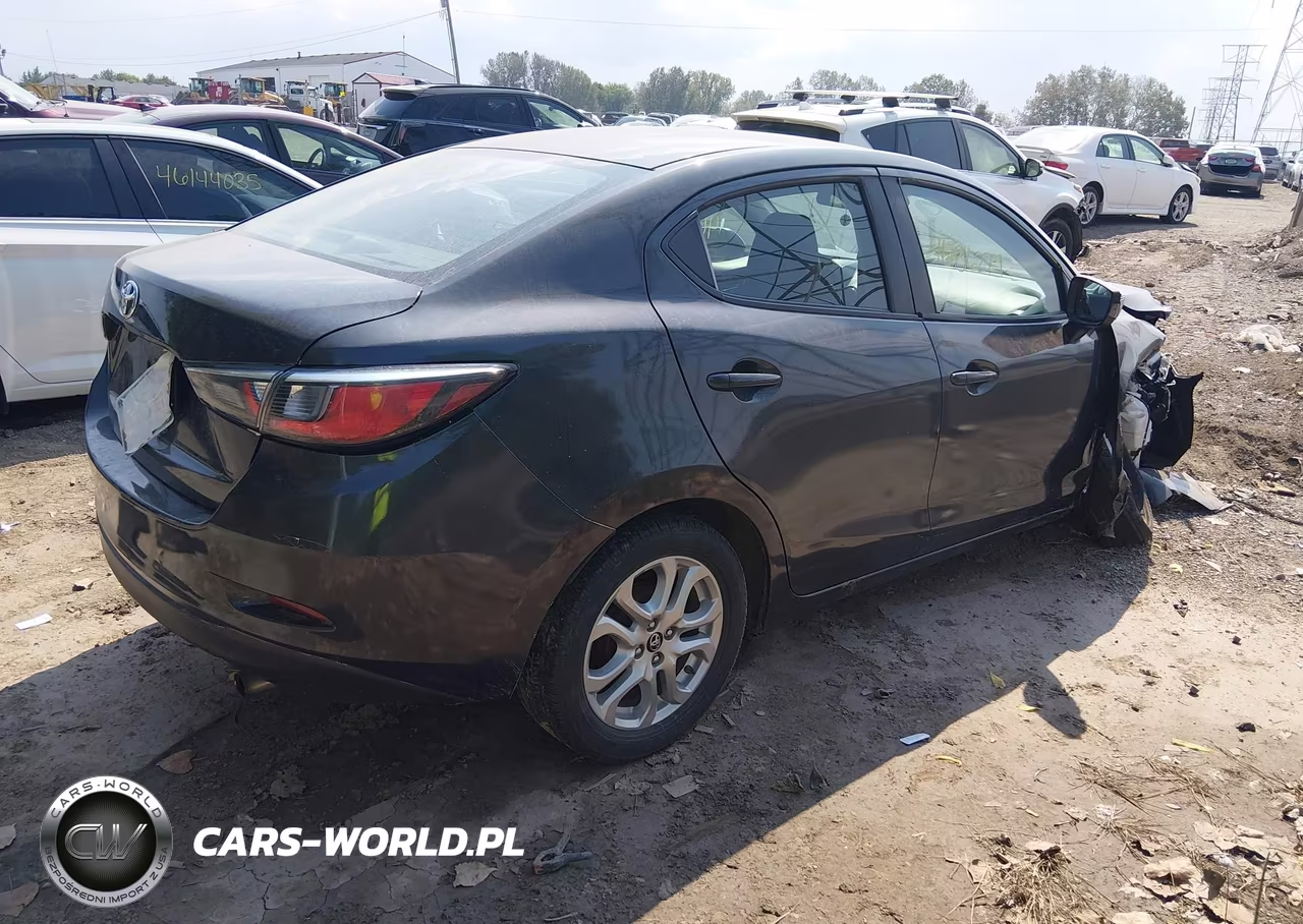 2017 Toyota Yaris Ia VIN:3MYDLBYV2HY149470 - 4