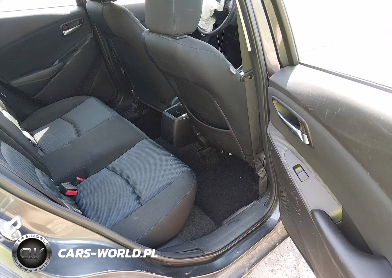 2017 Toyota Yaris Ia VIN:3MYDLBYV2HY149470 - 8