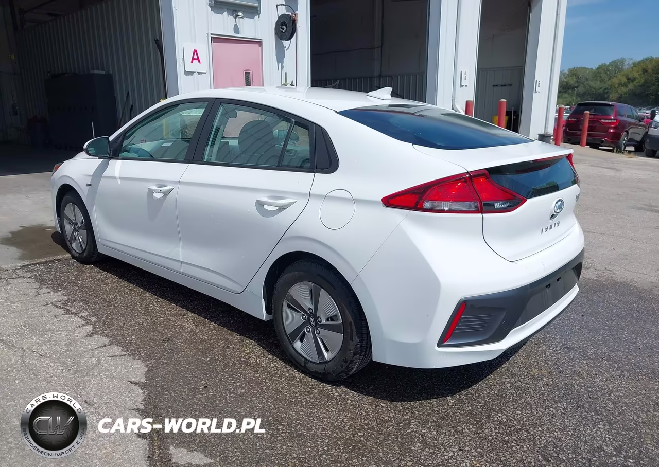 2020 Hyundai Ioniq Hybrid Blue VIN:KMHC65LC9LU233382 - 3