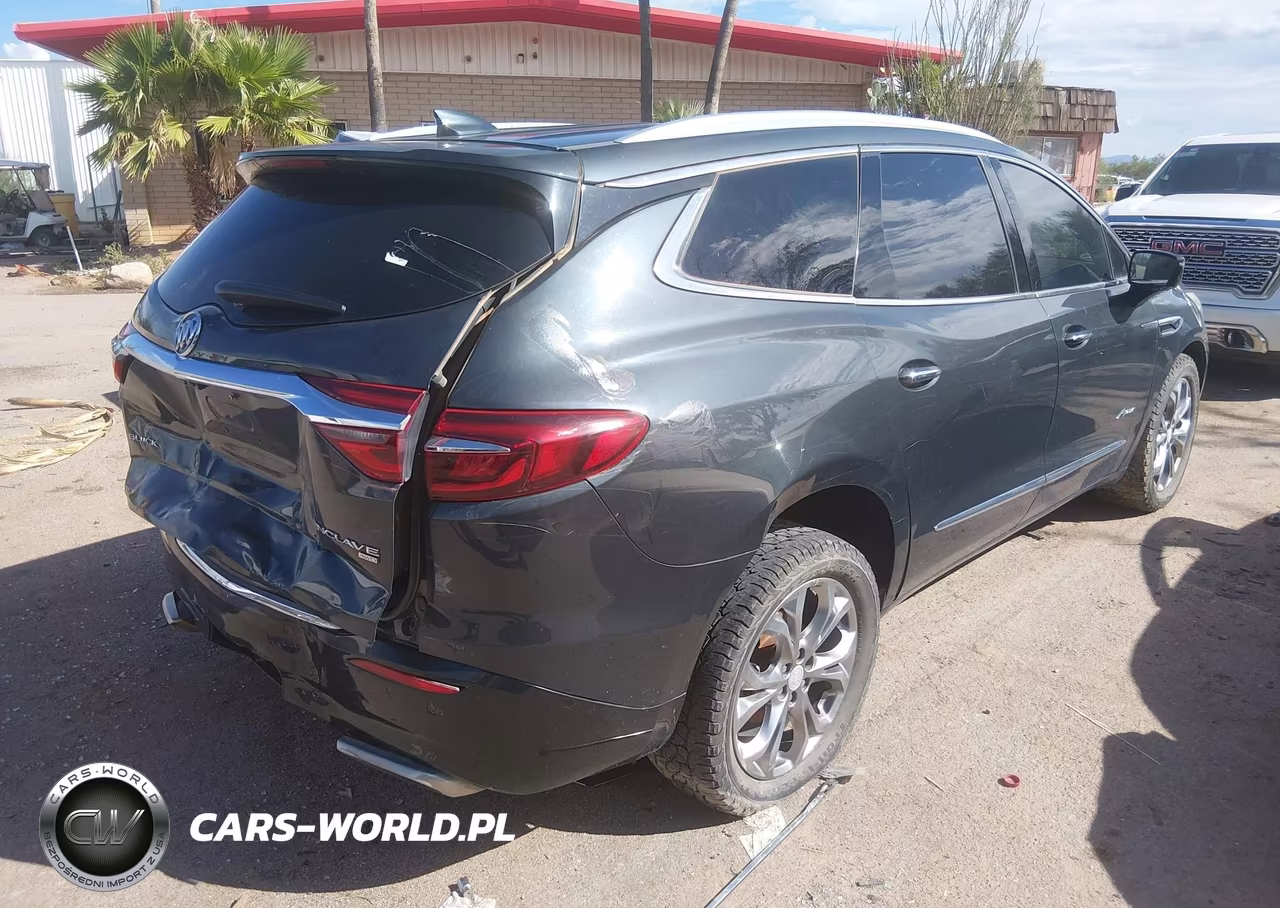 2018 Buick Enclave Avenir VIN:5GAEVCKW8JJ226164 - 4