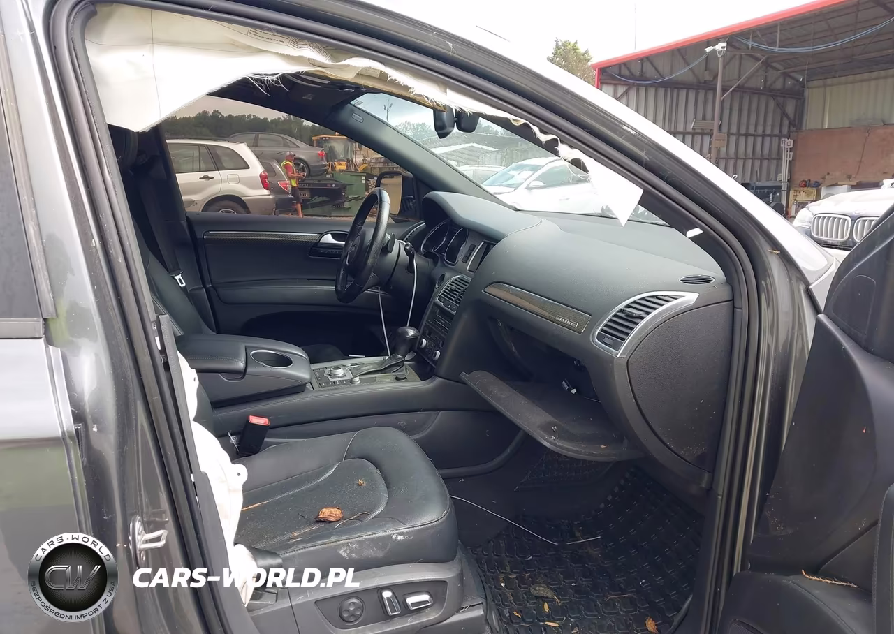 2015 Audi Q7 Prestige VIN:WA1DGAFE2FD029002 - 5