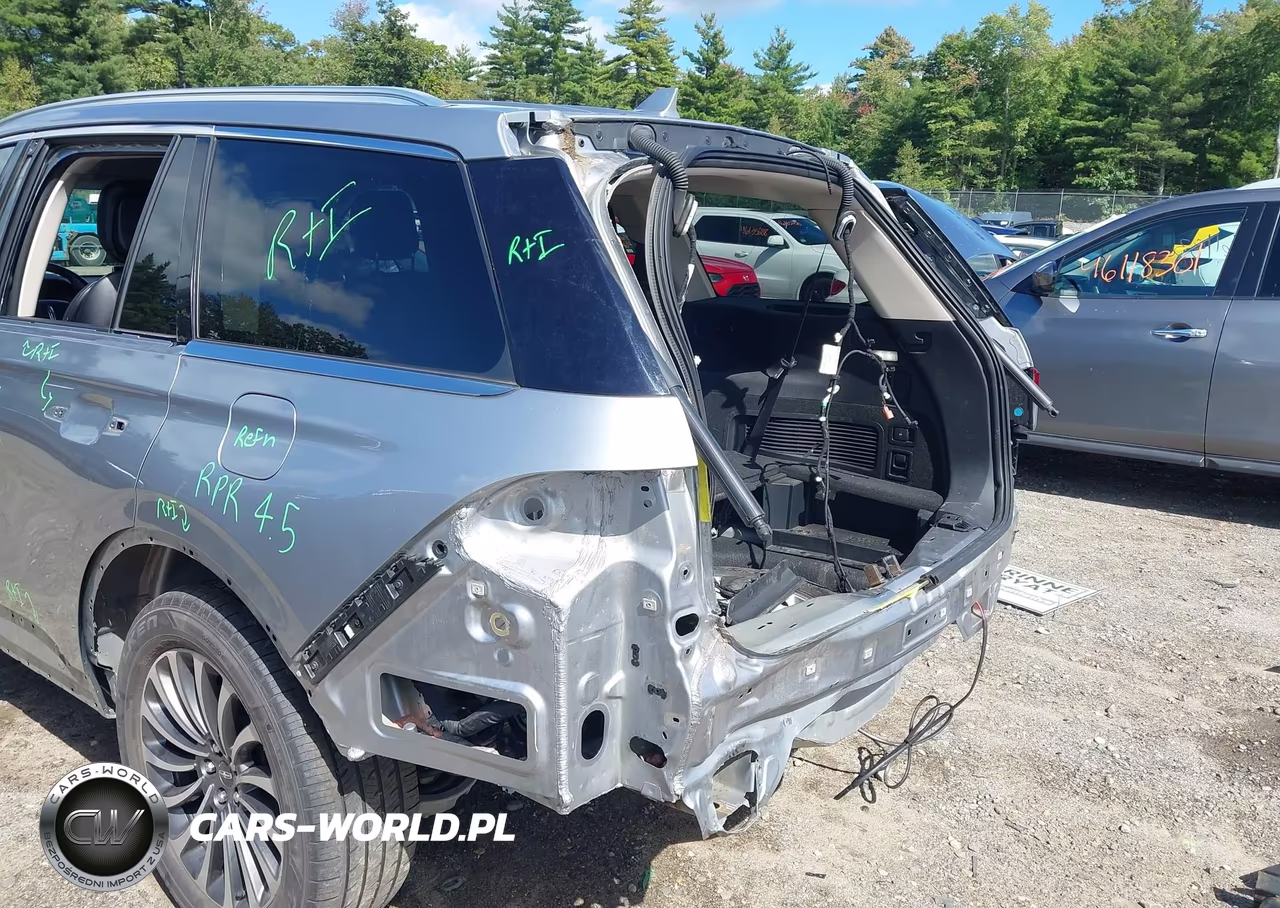 2020 Lincoln Aviator Reserve VIN:5LM5J7XC1LGL04440 - 18
