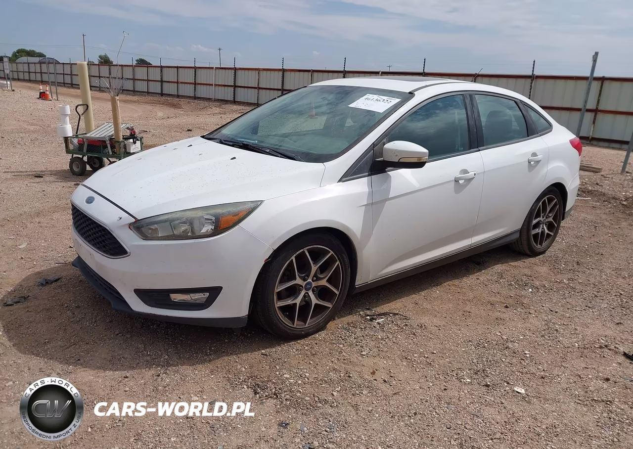2017 Ford Focus Sel VIN:1FADP3H22HL244799 - 2