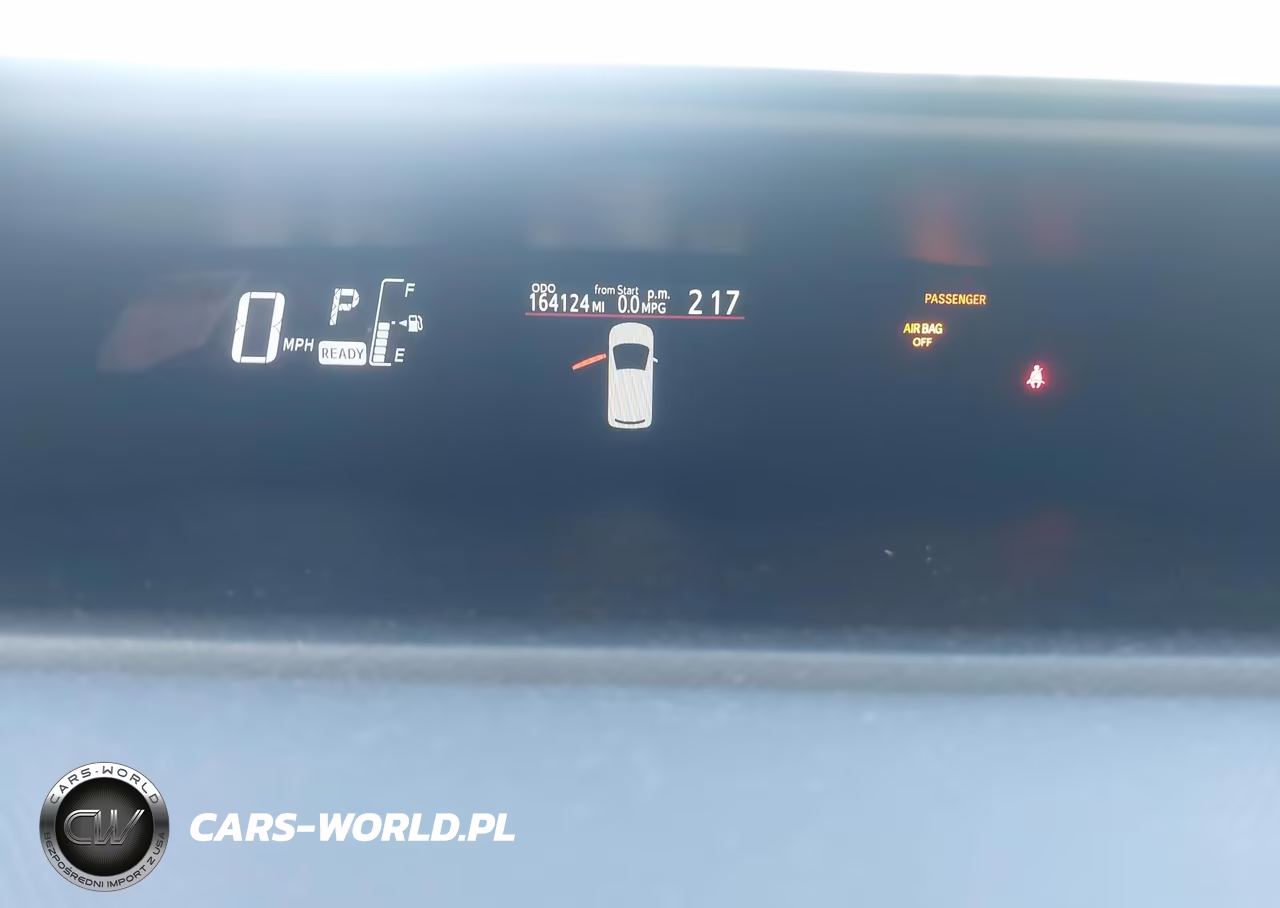 2015 Toyota Prius C Two VIN:JTDKDTB3XF1579894 - 7