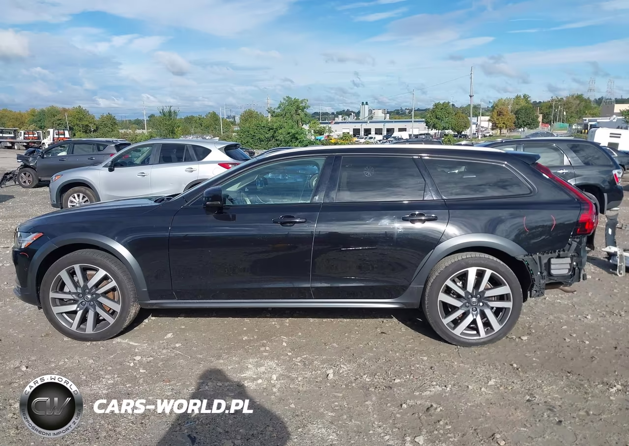 2021 Volvo V90 Cross Country T6 Inscription VIN:YV4A22NL8M1136788 - 14