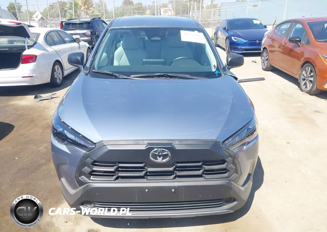 2026 Toyota Corolla Cross L VIN:7MUAAAAGXTV201396 - 13