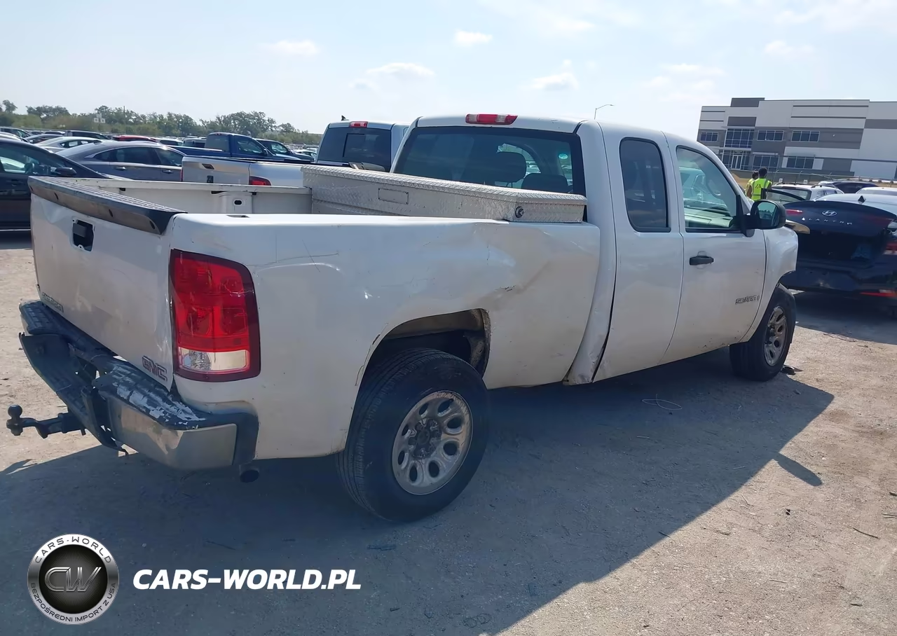 2008 GMC Sierra 1500 Work Truck VIN:1GTEC19C88Z311960 - 4