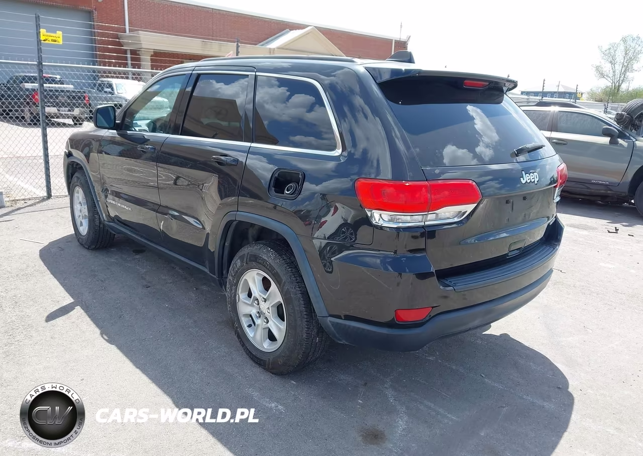 2016 Jeep Grand Cherokee Laredo VIN:1C4RJEAG0GC307531 - 3