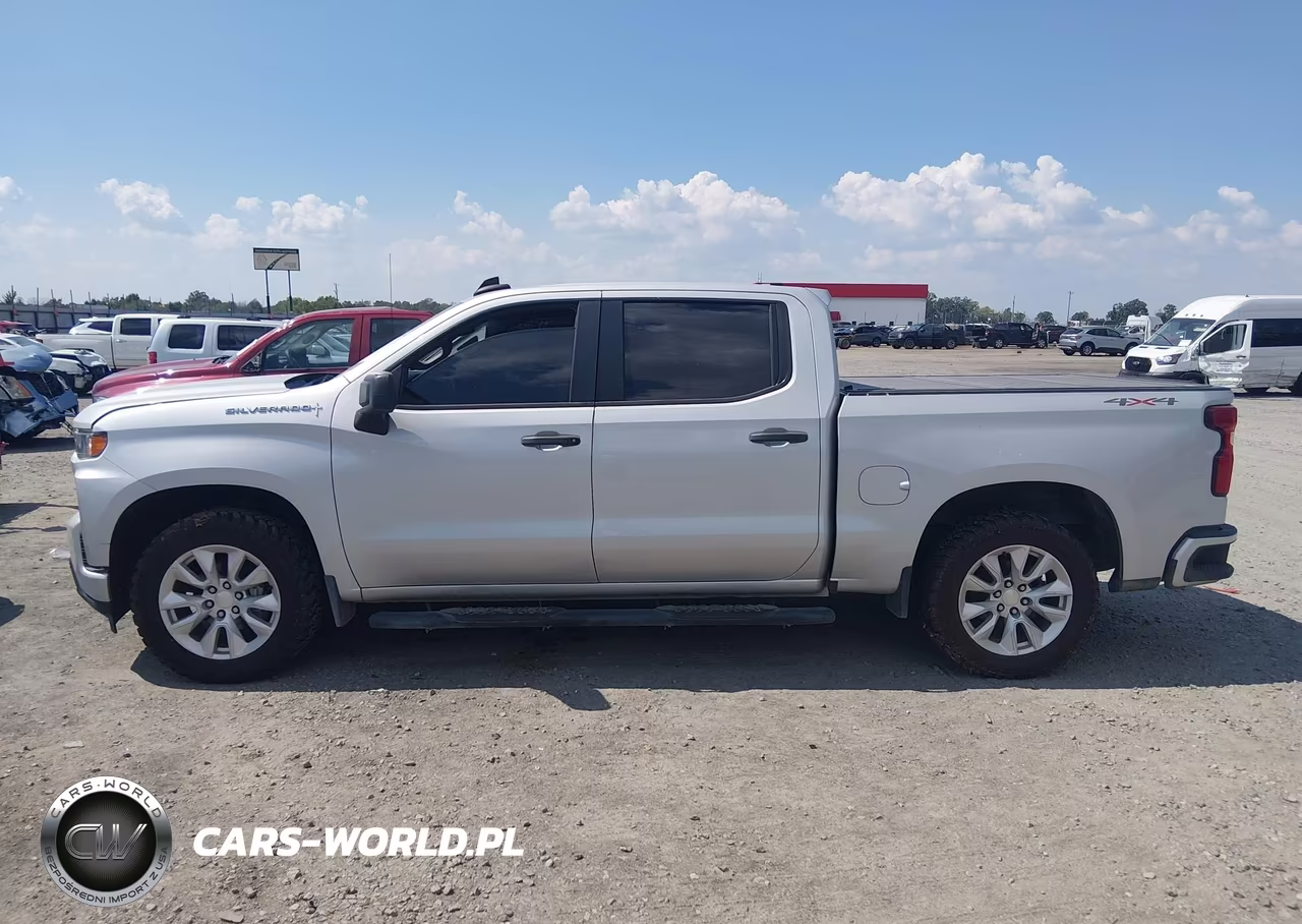 2021 Chevrolet Silverado 1500 4Wd Short Bed Custom VIN:1GCPYBEK2MZ126746 - 15