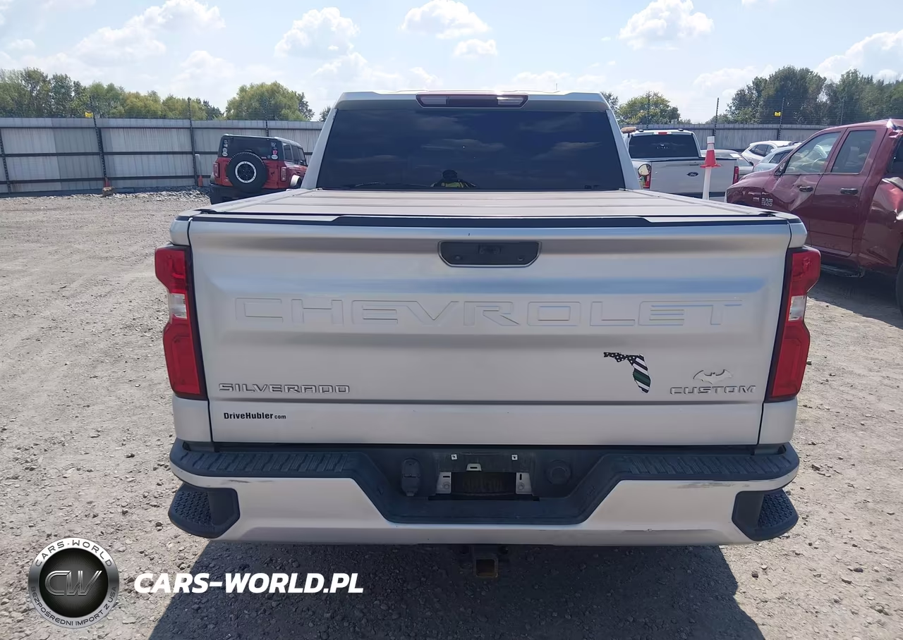 2021 Chevrolet Silverado 1500 4Wd Short Bed Custom VIN:1GCPYBEK2MZ126746 - 17