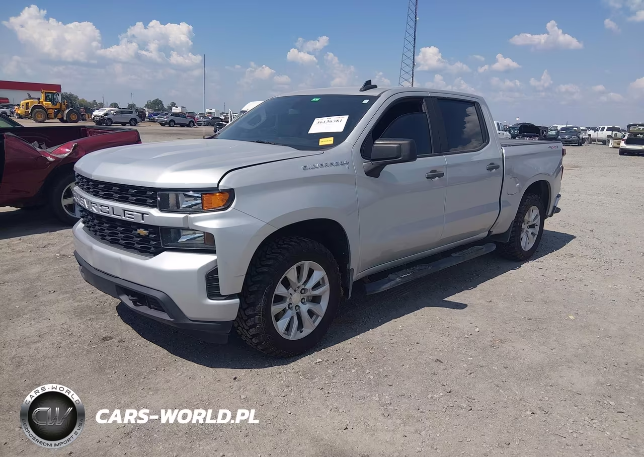 2021 Chevrolet Silverado 1500 4Wd Short Bed Custom VIN:1GCPYBEK2MZ126746 - 2