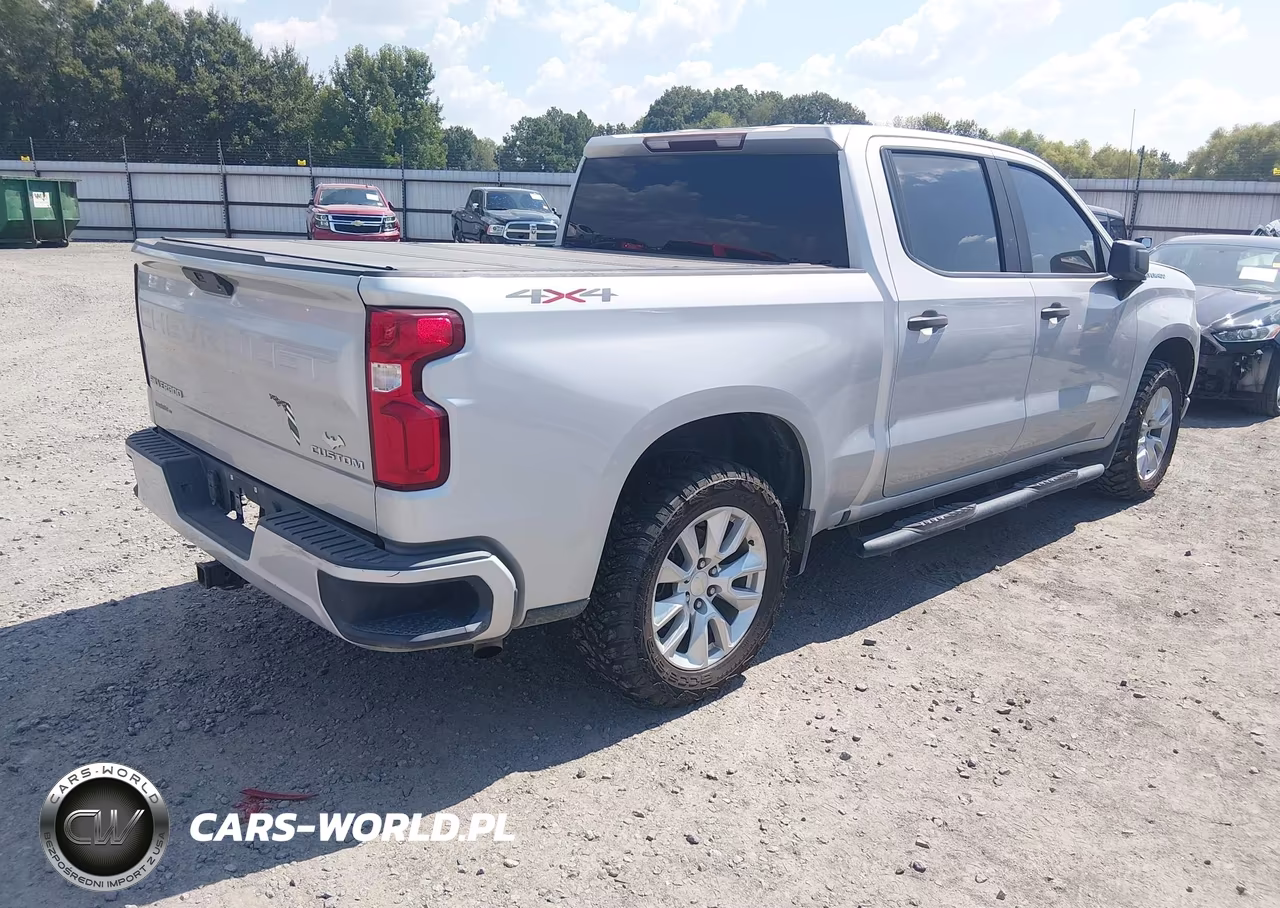 2021 Chevrolet Silverado 1500 4Wd Short Bed Custom VIN:1GCPYBEK2MZ126746 - 4