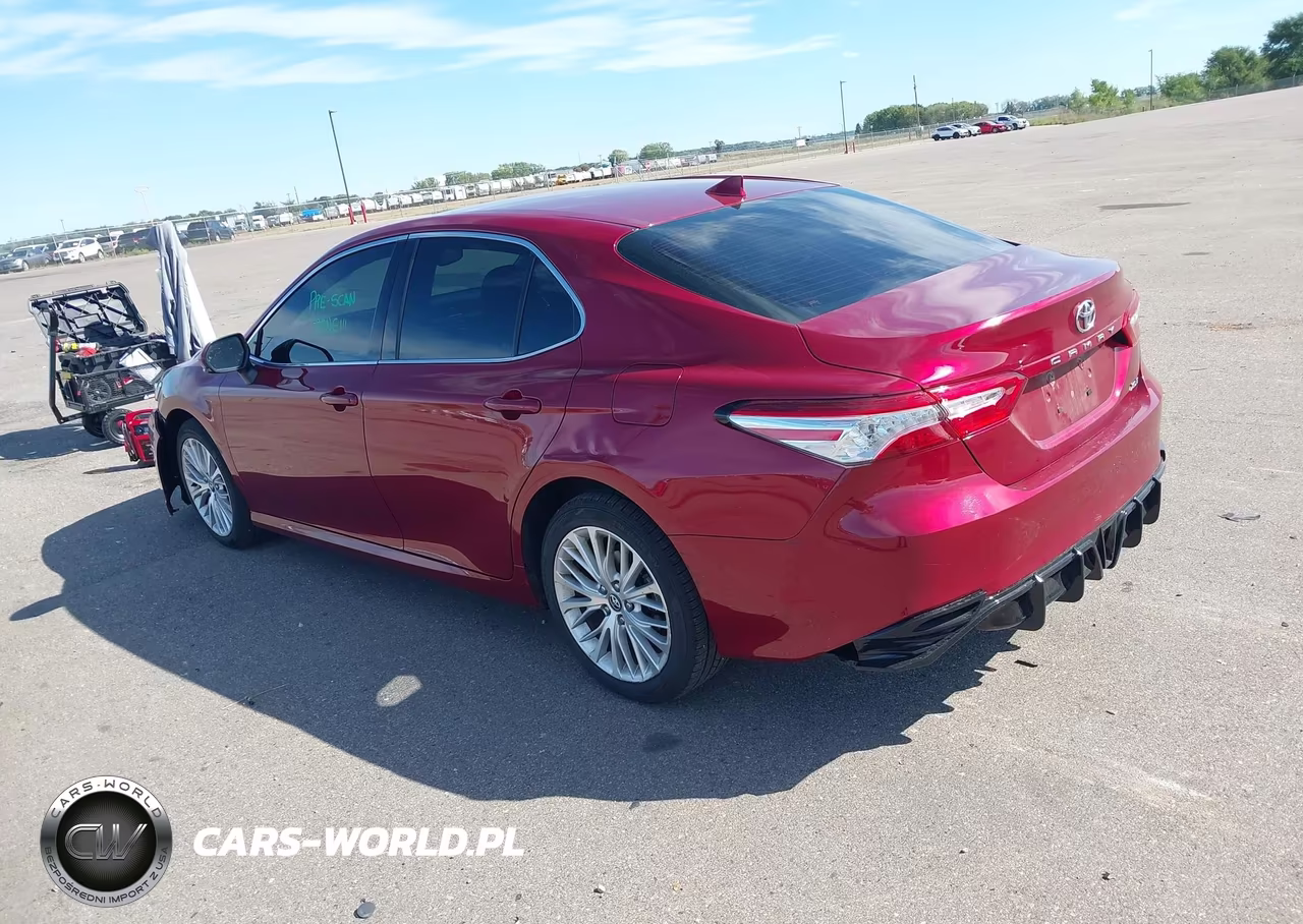 2020 TOYOTA CAMRY XLE VIN:4T1F11AK9LU906587 - 3
