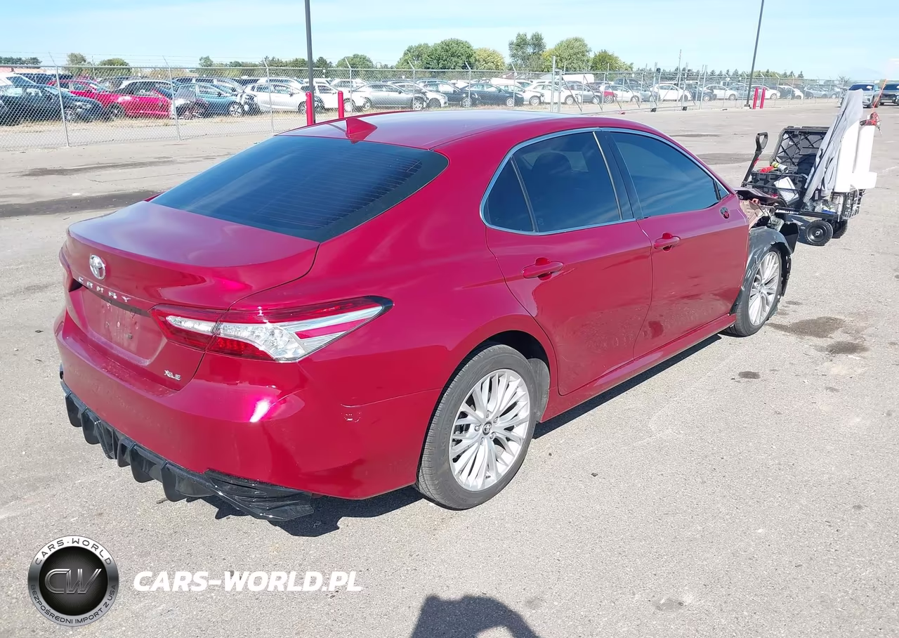 2020 TOYOTA CAMRY XLE VIN:4T1F11AK9LU906587 - 4