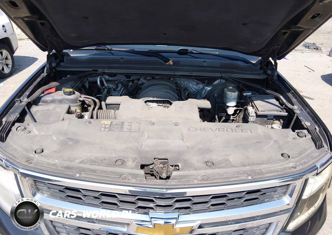 2015 Chevrolet Suburban 1500 Lt VIN:1GNSKJKC3FR707802 - 10