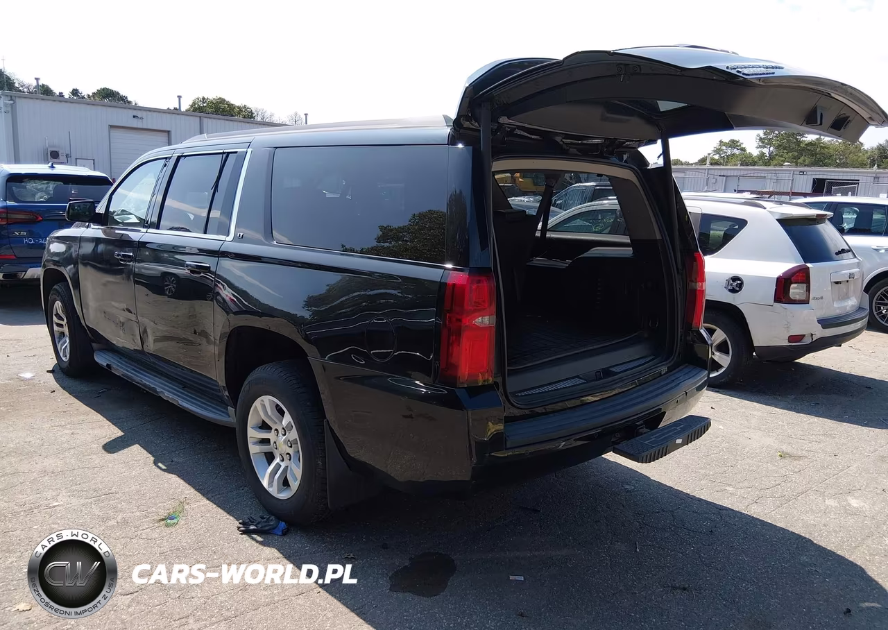 2015 Chevrolet Suburban 1500 Lt VIN:1GNSKJKC3FR707802 - 3