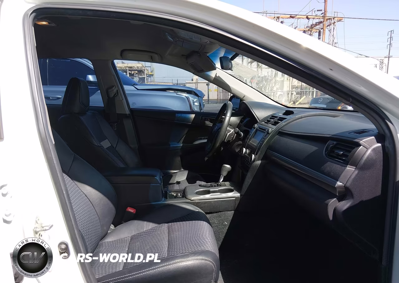 2014 Toyota Camry Se VIN:4T1BF1FK5EU457047 - 5