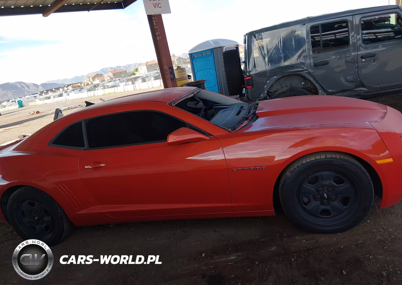 2012 Chevrolet Camaro 2Ls VIN:2G1FA1E3XC9158526 - 13