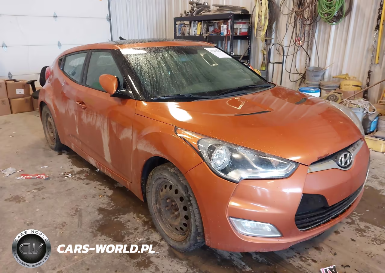 2012 Hyundai Veloster Base W-Black