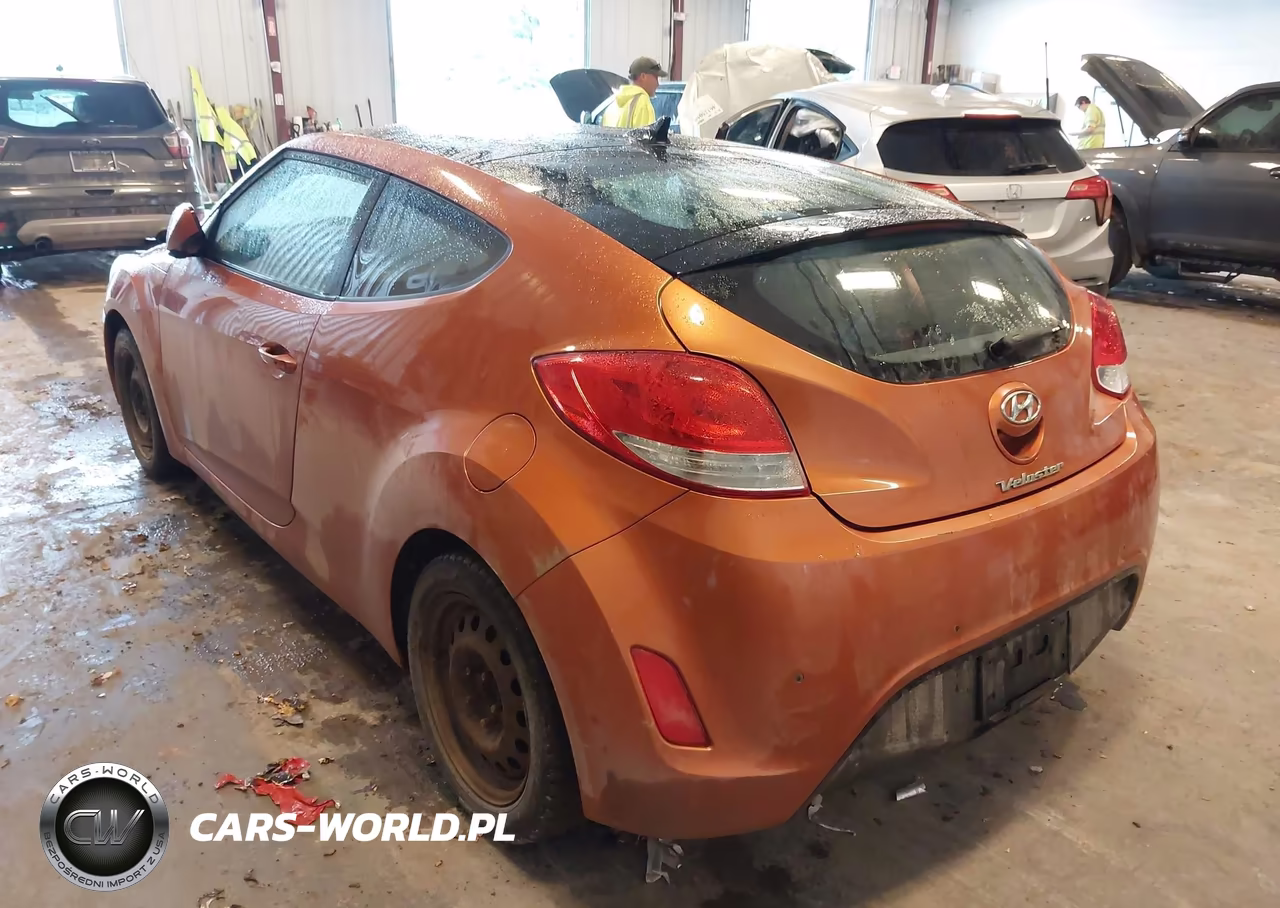 2012 Hyundai Veloster Base W-Black VIN:KMHTC6AD9CU074793 - 3